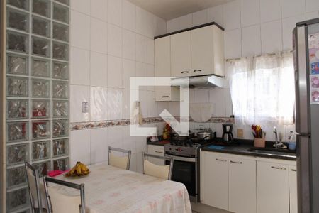 Apartamento à venda com 82m², 2 quartos e sem vagaCozinha
