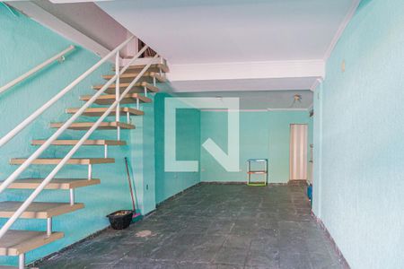 Garagem de casa para alugar com 2 quartos, 76m² em Jardim Angela Maria, Carapicuíba