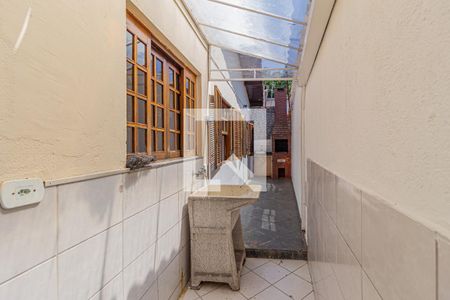 Casa para alugar com 76m², 2 quartos e 2 vagasÁrea de serviço