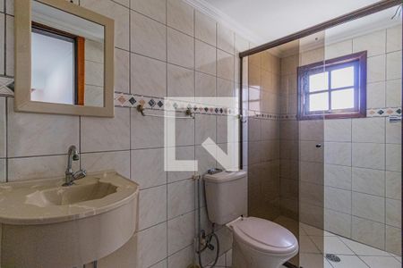 Casa para alugar com 76m², 2 quartos e 2 vagasBanheiro 