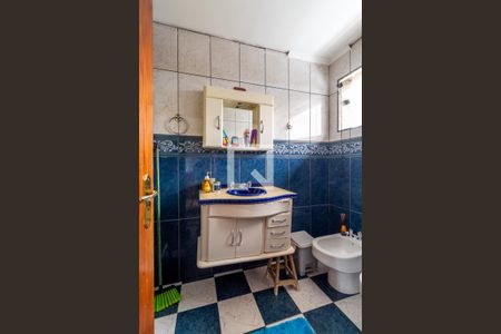 Casa à venda com 288m², 3 quartos e 4 vagasSuíte 2 - Banheiro