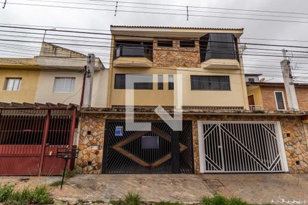 Casa à venda com 288m², 3 quartos e 4 vagasFachada
