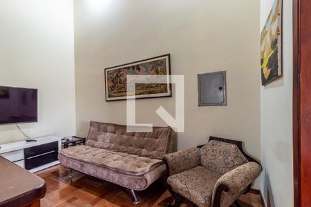 Sala da TV de casa à venda com 3 quartos, 288m² em Parque Continental I, Guarulhos
