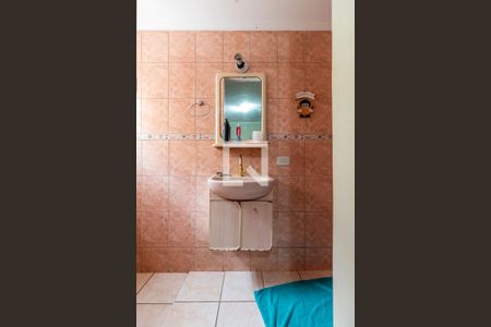 Casa à venda com 288m², 3 quartos e 4 vagasSuíte - Banheiro