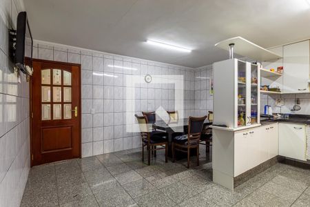 Casa à venda com 288m², 3 quartos e 4 vagasCozinha