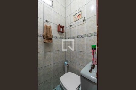 Casa à venda com 288m², 3 quartos e 4 vagasBanheiro