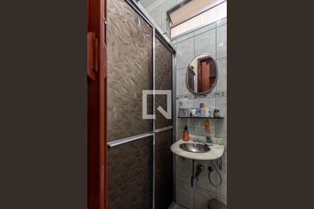 Casa à venda com 288m², 3 quartos e 4 vagasBanheiro