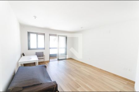 Apartamento à venda com 42m², 1 quarto e sem vagaSala/Quarto