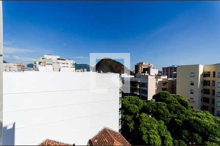 Vista do Sala/Quarto de apartamento à venda com 1 quarto, 42m² em Tijuca, Rio de Janeiro