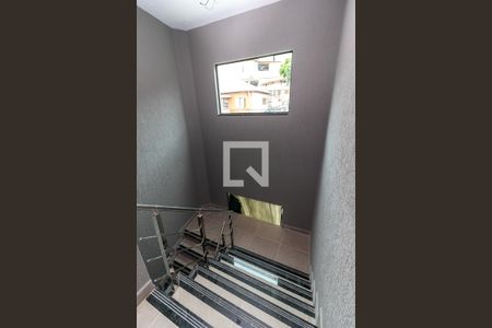 Studio para alugar com 30m², 1 quarto e sem vagaEscada