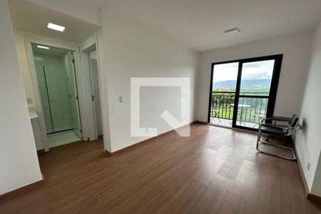 Sala de apartamento para alugar com 1 quarto, 44m² em Jacarepaguá, Rio de Janeiro