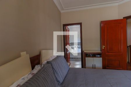 Casa à venda com 310m², 3 quartos e 6 vagas Casa à venda com 310m², 3 quartos e 6 vagasSuíte