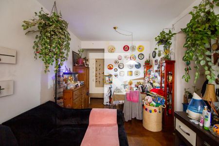 Apartamento à venda com 76m², 2 quartos e sem vagaSala