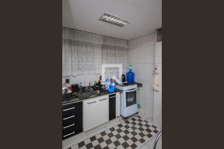 Apartamento à venda com 79m², 2 quartos e sem vagaCozinha e Área de Serviço