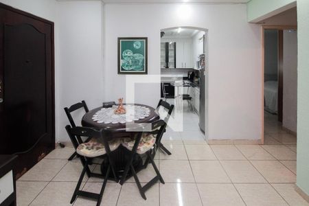 Apartamento à venda com 79m², 2 quartos e sem vagaSala