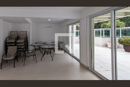 Apartamento à venda com 70m², 2 quartos e 1 vagaÁrea comum - Salão de festas