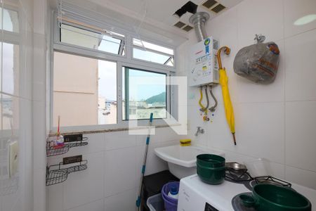 Apartamento à venda com 70m², 2 quartos e 1 vagaÁrea de Serviço