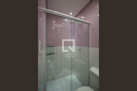 Casa para alugar com 50m², 3 quartos e 2 vagasBanheiro 