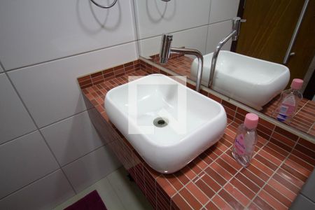 Casa para alugar com 50m², 3 quartos e 2 vagasLavabo
