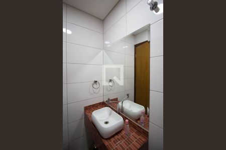 Casa para alugar com 50m², 3 quartos e 2 vagasLavabo