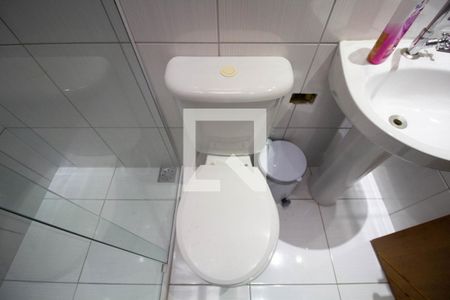 Casa para alugar com 50m², 3 quartos e 2 vagasBanheiro 