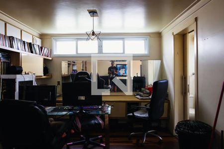 Casa à venda com 384m², 3 quartos e 5 vagasSala de TV