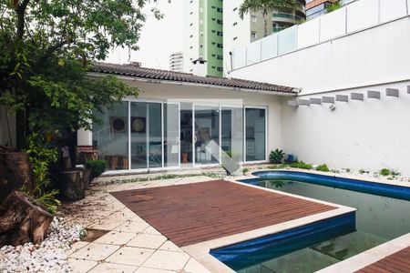 Casa à venda com 384m², 3 quartos e 5 vagasPiscina