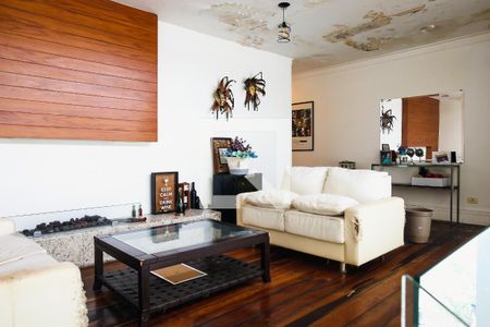 Casa à venda com 384m², 3 quartos e 5 vagasAnte Sala