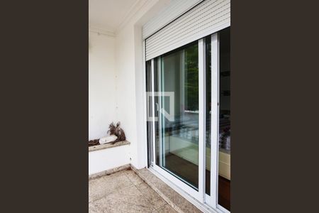 Casa à venda com 384m², 3 quartos e 5 vagasVaranda da Suite 1