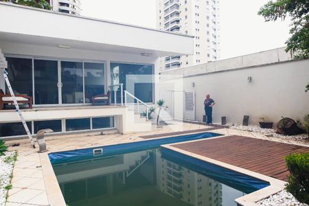 Casa à venda com 384m², 3 quartos e 5 vagasPiscina
