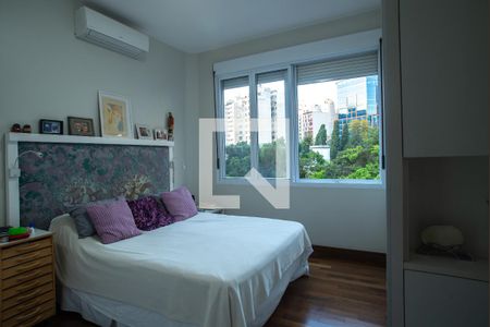 Apartamento para alugar com 95m², 3 quartos e 1 vagaSuíte