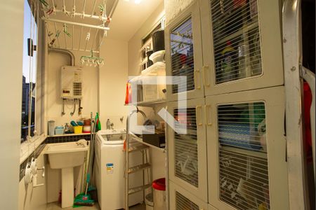 Apartamento para alugar com 95m², 3 quartos e 1 vagaÁrea de Serviço