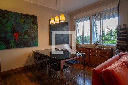 Sala  de apartamento para alugar com 3 quartos, 95m² em Bela Vista, São Paulo