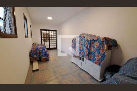 Casa à venda com 3 quartos, 260m² em Vila Vivaldi, São Bernardo do Campo