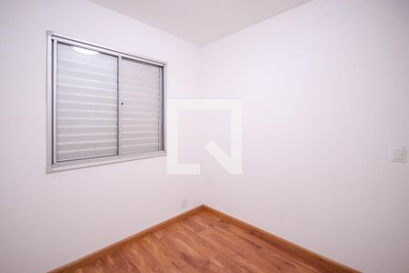 Quarto 2  de apartamento para alugar com 2 quartos, 57m² em Parque Bristol, São Paulo