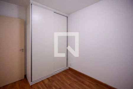 Quarto 2  de apartamento para alugar com 2 quartos, 57m² em Parque Bristol, São Paulo