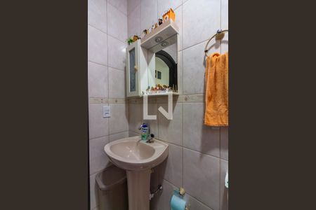 Casa para alugar com 166m², 3 quartos e 1 vagaBanheiro