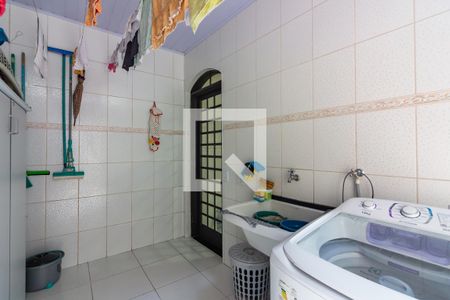 Casa para alugar com 166m², 3 quartos e 1 vagaÁrea de Serviço 