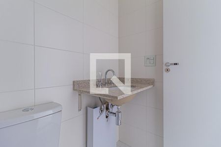 Apartamento à venda com 67m², 2 quartos e 1 vagaBanheiro da suíte