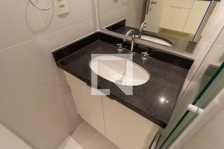 Studio para alugar com 27m², 1 quarto e sem vaga Studio para alugar com 27m², 1 quarto e sem vagaBanheiro