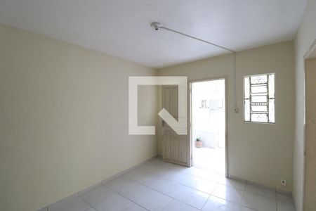 Sala de casa para alugar com 2 quartos, 90m² em Mutuá, São Gonçalo