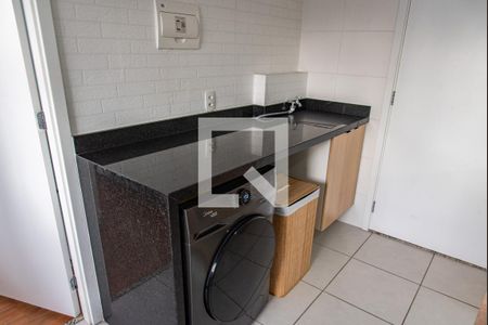 Sala/cozinha de apartamento à venda com 1 quarto, 32m² em Cambuci, São Paulo