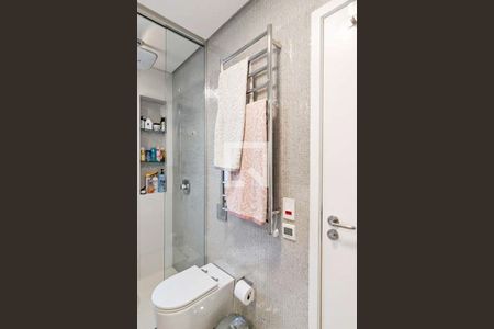 Apartamento à venda com 146m², 3 quartos e 3 vagasBanheiro da suíte 2