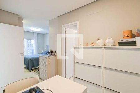 Apartamento à venda com 146m², 3 quartos e 3 vagasHome office da suíte 2
