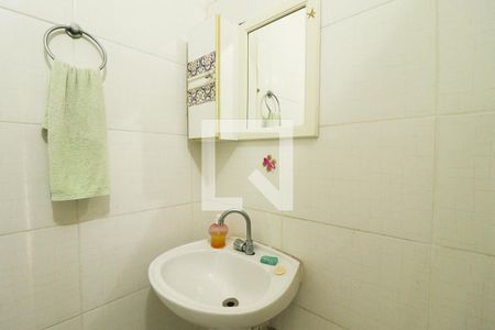 Casa à venda com 122m², 4 quartos e 2 vagasBanheiro Externo