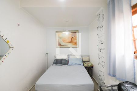 Casa à venda com 122m², 4 quartos e 2 vagasQuarto Externo