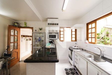 Casa à venda com 122m², 4 quartos e 2 vagasCozinha