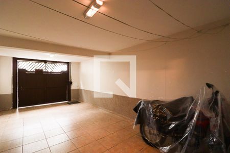 Casa à venda com 122m², 4 quartos e 2 vagasGaragem
