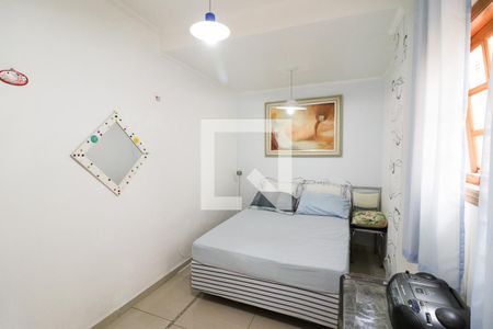 Casa à venda com 122m², 4 quartos e 2 vagasQuarto Externo