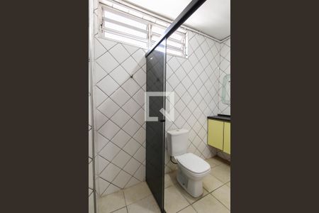 Apartamento à venda com 79m², 2 quartos e sem vagaBanheiro